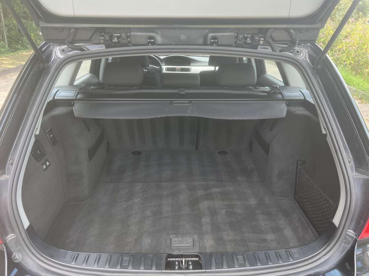 BMW 325, 3.0 l., Универсал