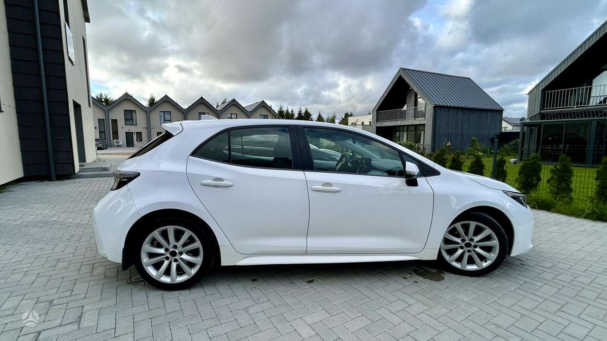Toyota Corolla - 6