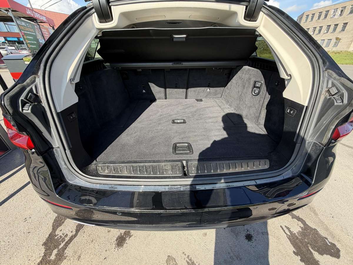 BMW 520, 2.0 l., Универсал