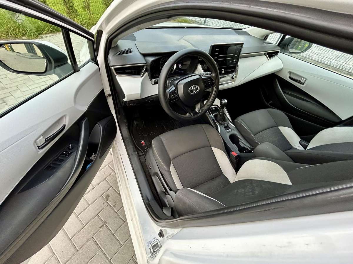 Toyota Corolla - 9