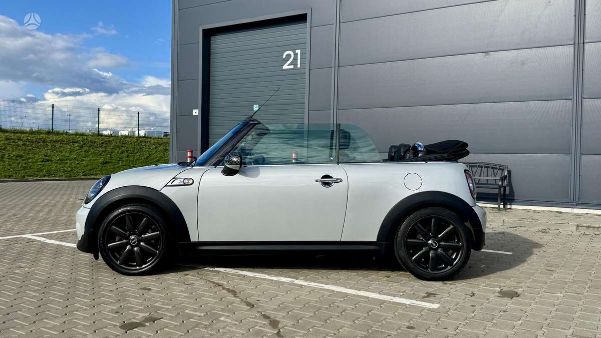 Mini Cooper S, 1.6 l., convertible