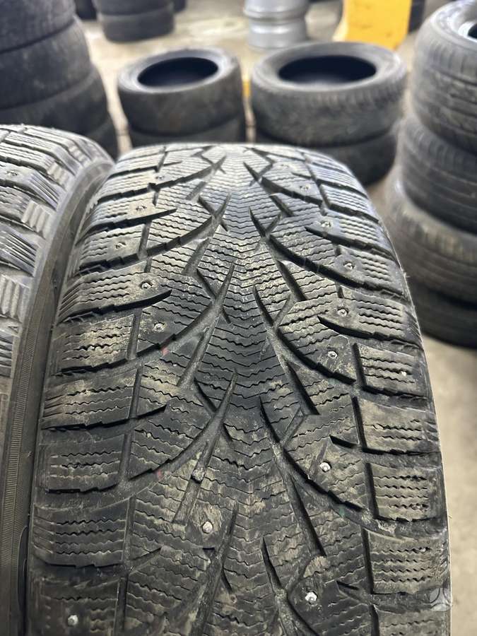 Toyo, žieminės 215/55 R18