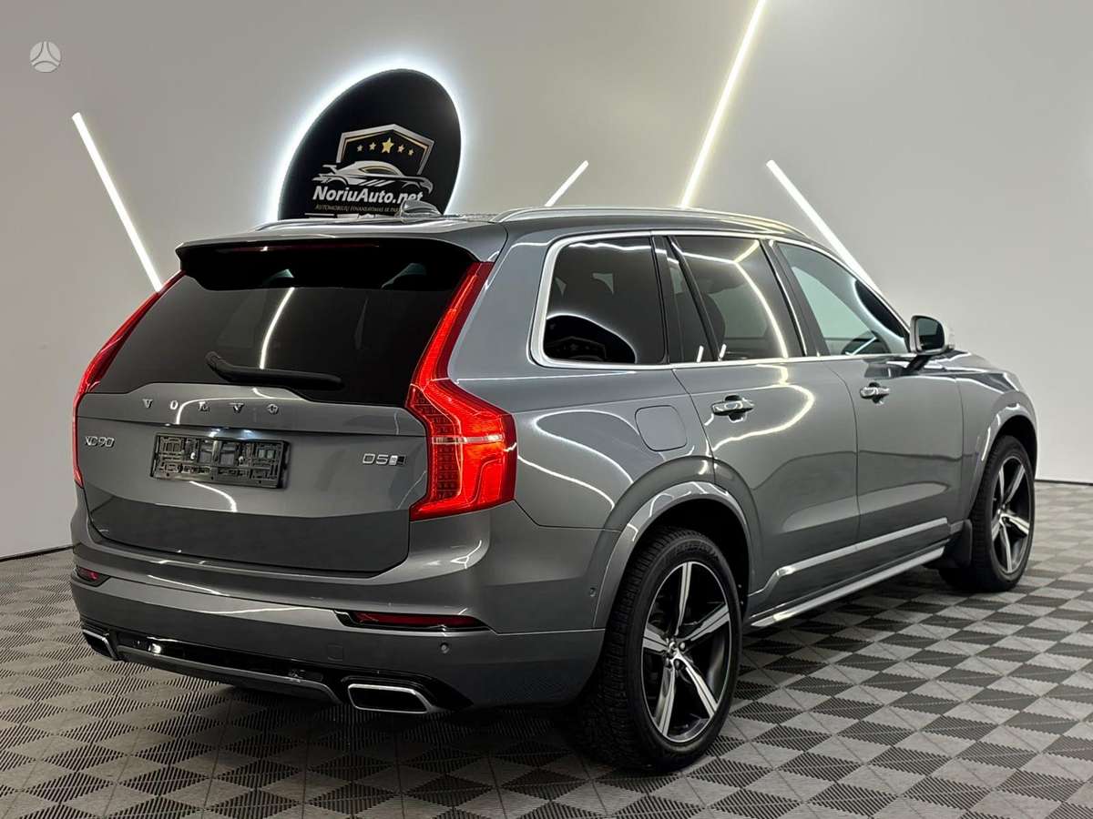 Volvo XC90 - 7