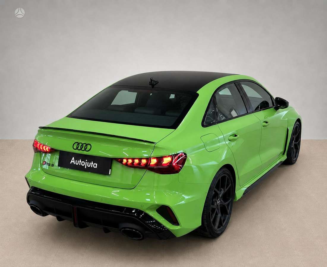 Audi RS 3, 2.5 l., Седан