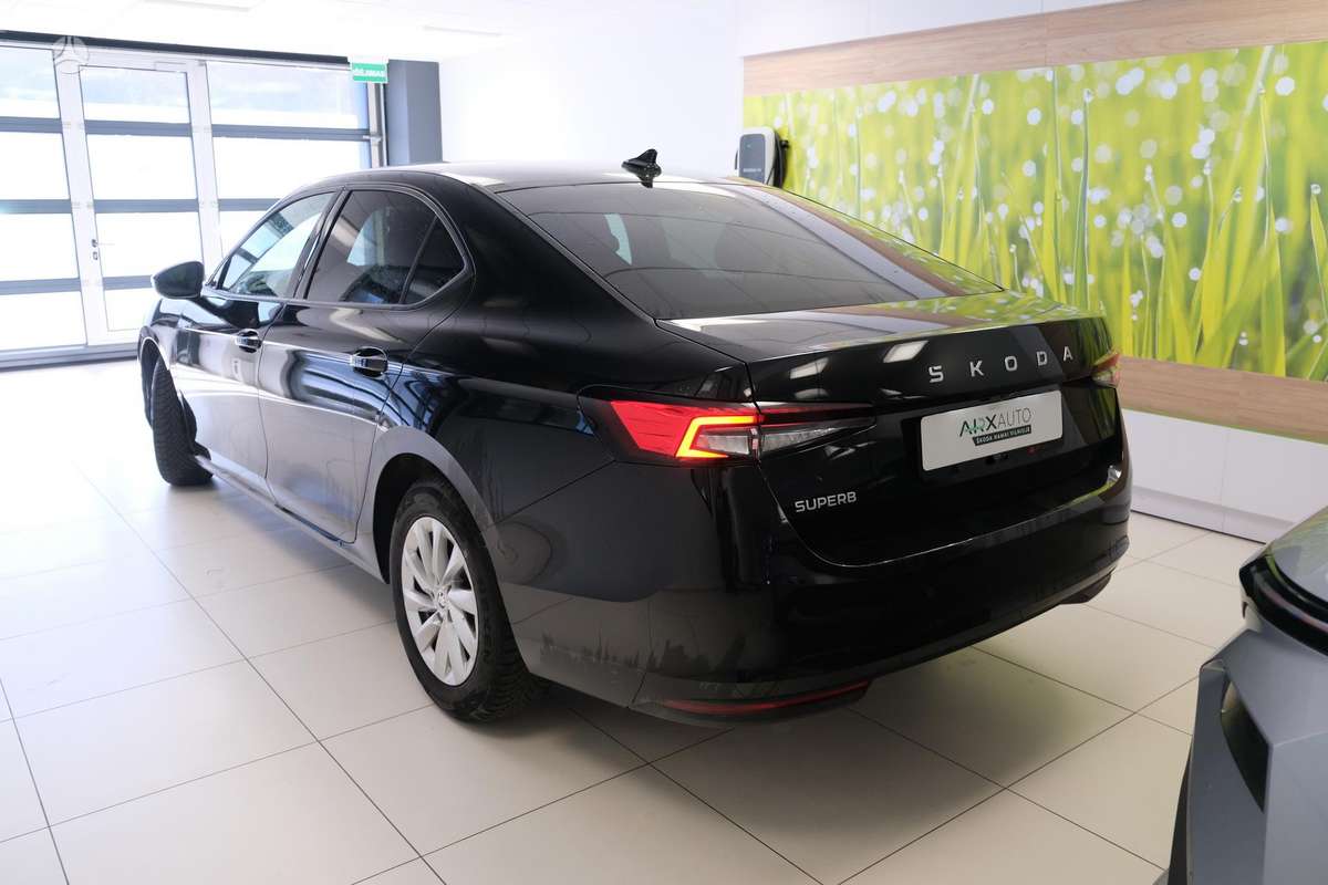 Škoda Superb - 4