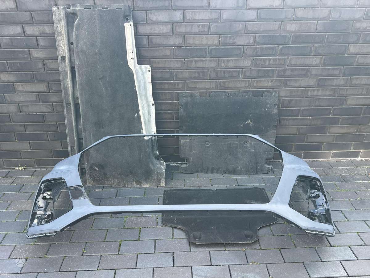 Audi Q5 kėbulo dalys