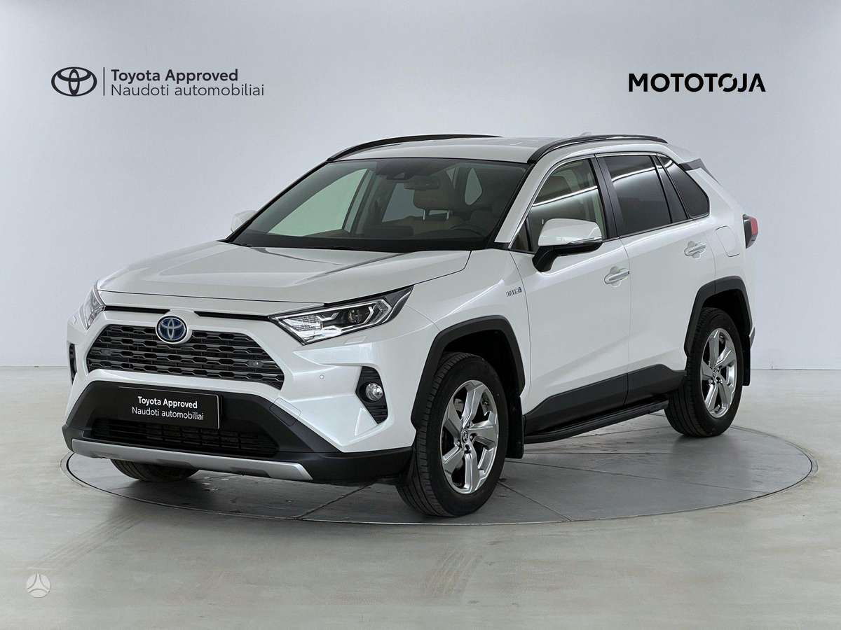 Toyota RAV4 - 1