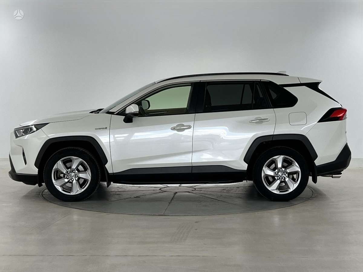 Toyota RAV4 - 3