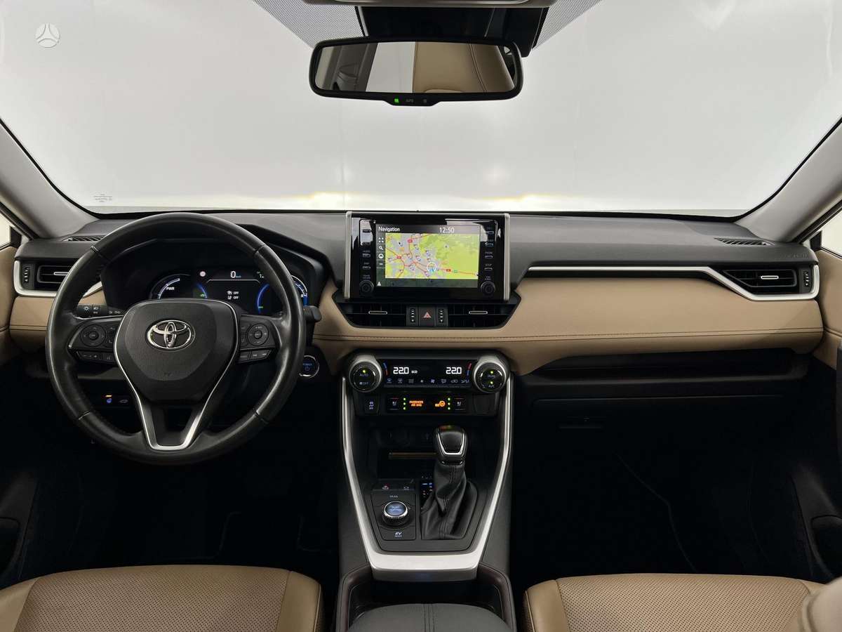Toyota RAV4 - 8