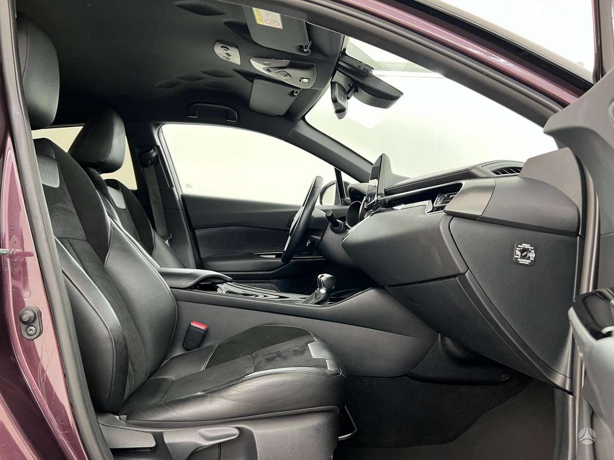 Toyota C-HR - 6