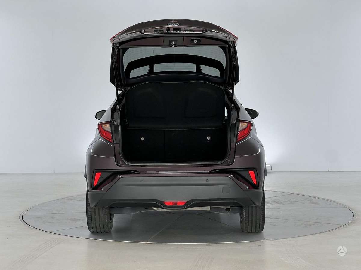 Toyota C-HR - 10