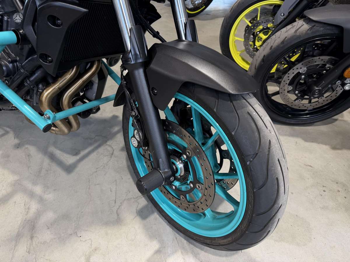 Yamaha MT 07 689cc, street / classic