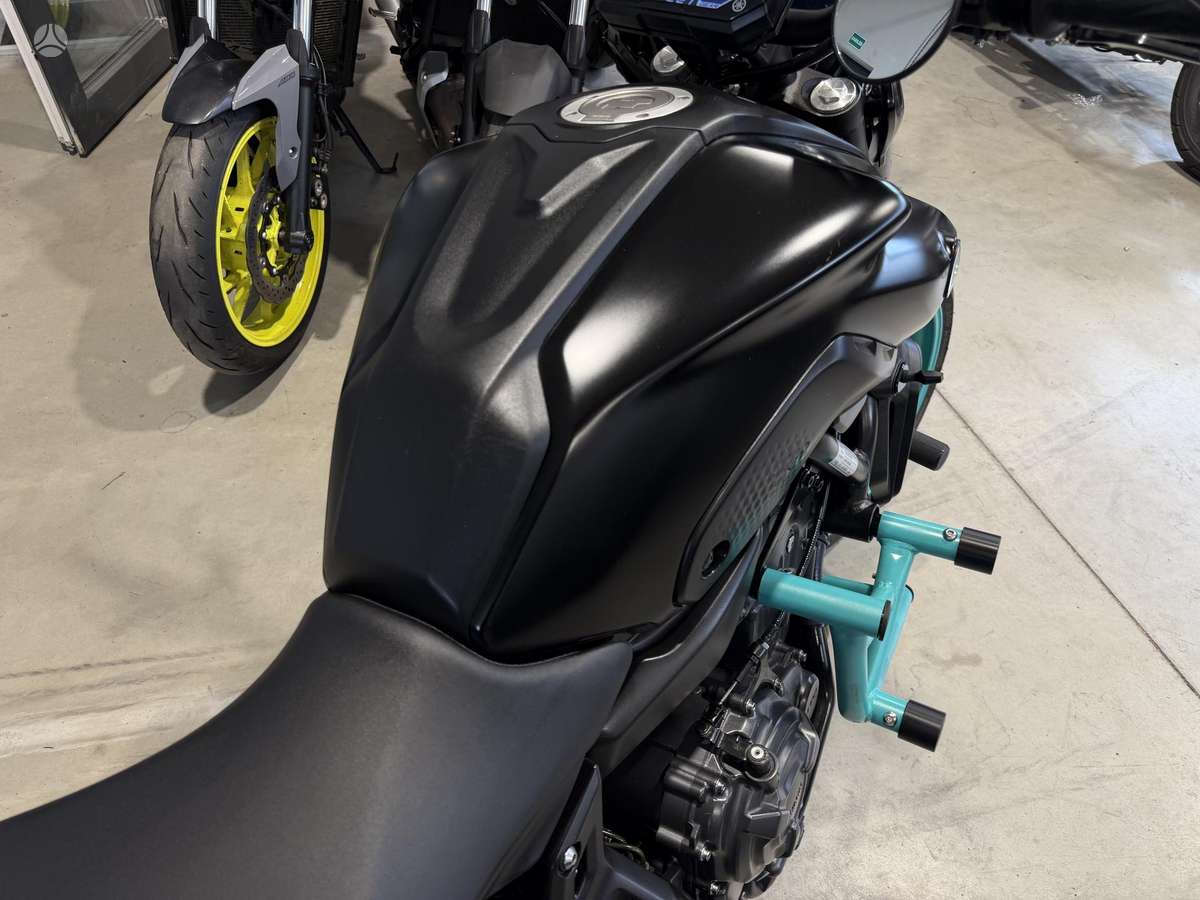 Yamaha MT 07 689cc, street / classic