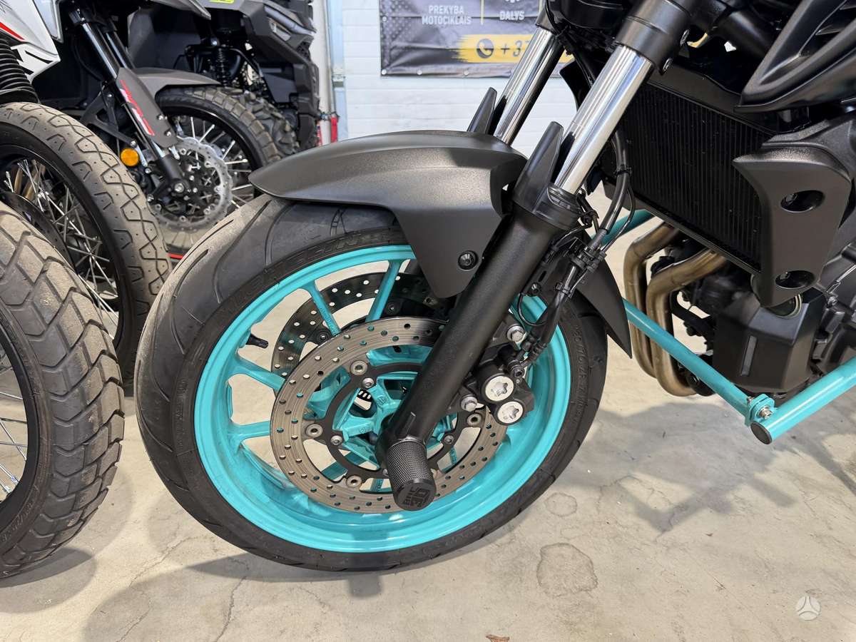 Yamaha MT 07 689cc, street / classic