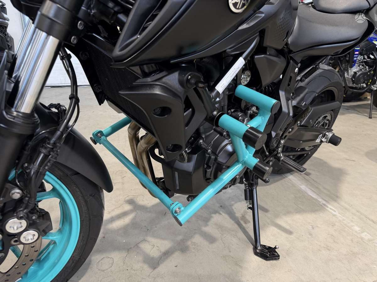 Yamaha MT 07 689cc, street / classic