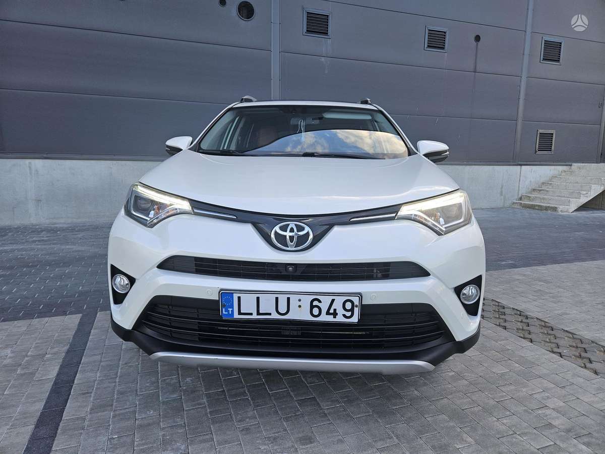 Toyota RAV4 - 4