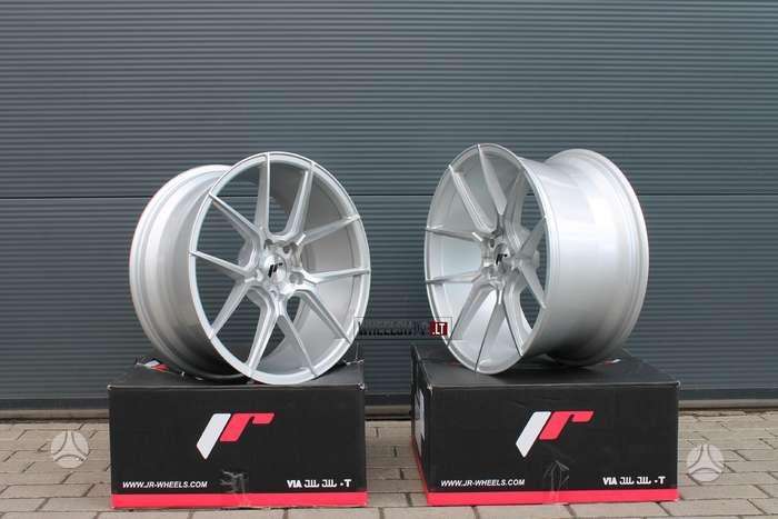 Japan Racing JR30 Silver, легкосплавные , R20