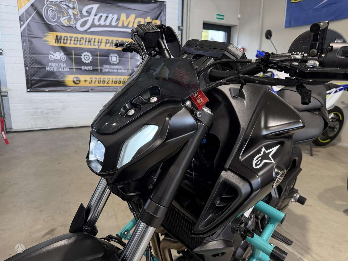 Yamaha MT 07 689cc, street / classic