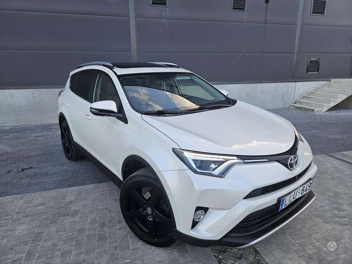 Toyota RAV4 - 7