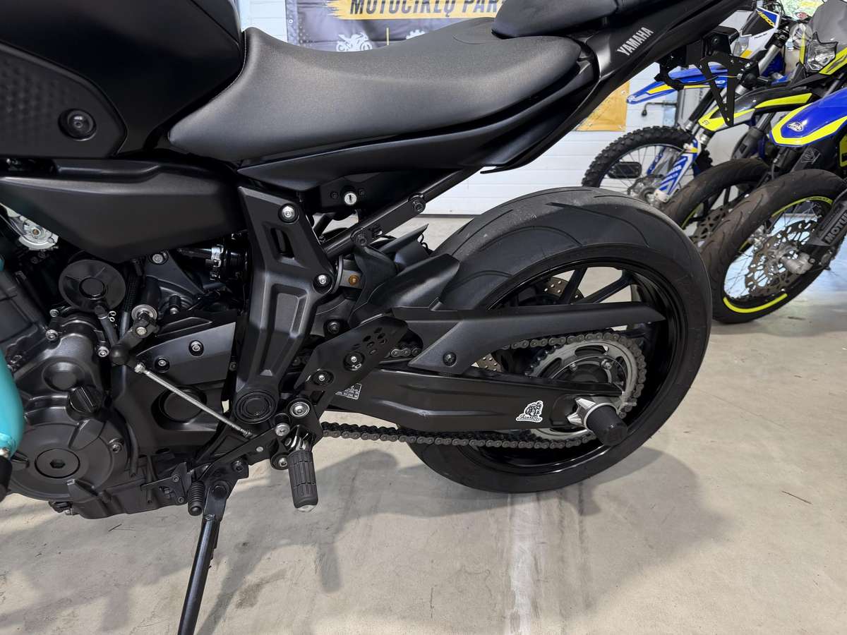 Yamaha MT 07 689cc, street / classic