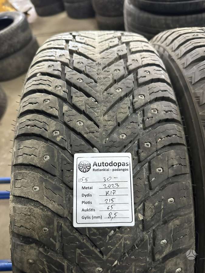 Nokian, зимние 215/65 R17