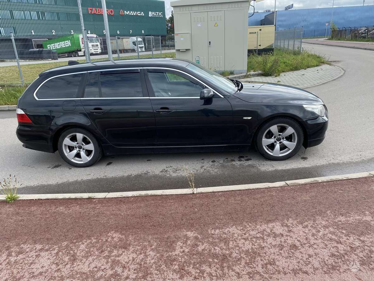 BMW 530, 3.0 l., Универсал