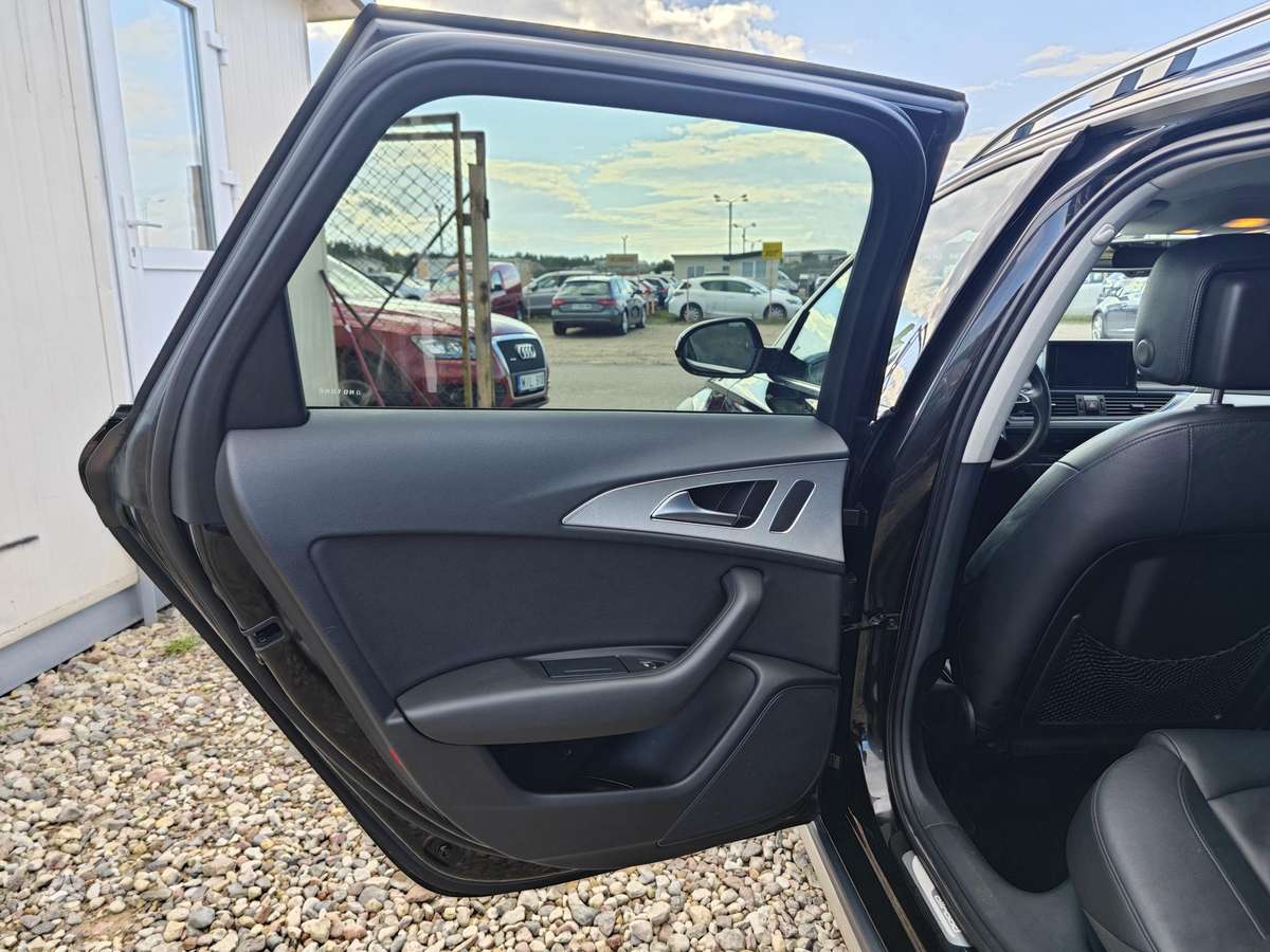Audi A6 allroad, 3.0 l., wagon