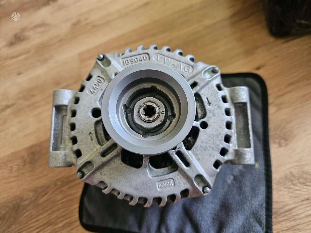 Audi A3 spārni, gaismas