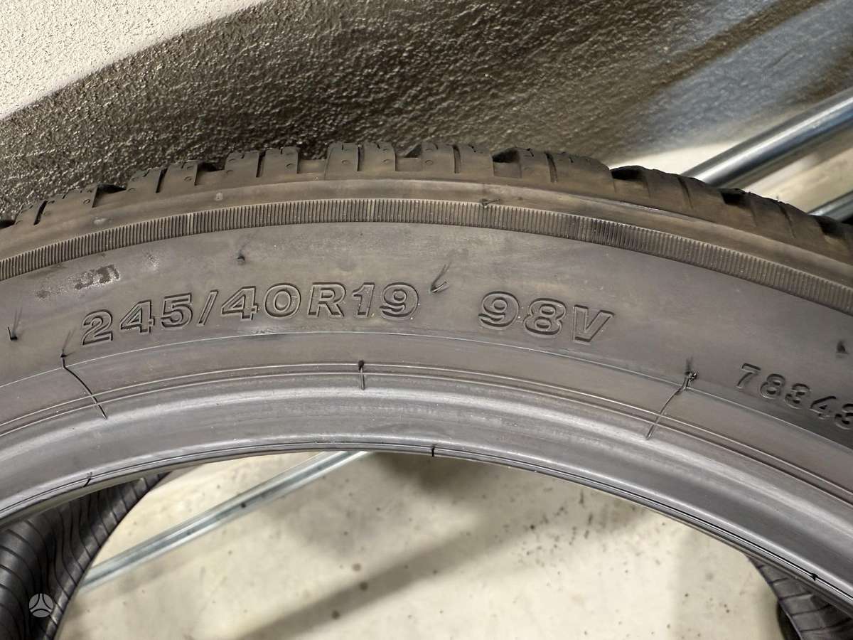 Bridgestone 275/35+245/40, winter 275/35 R19