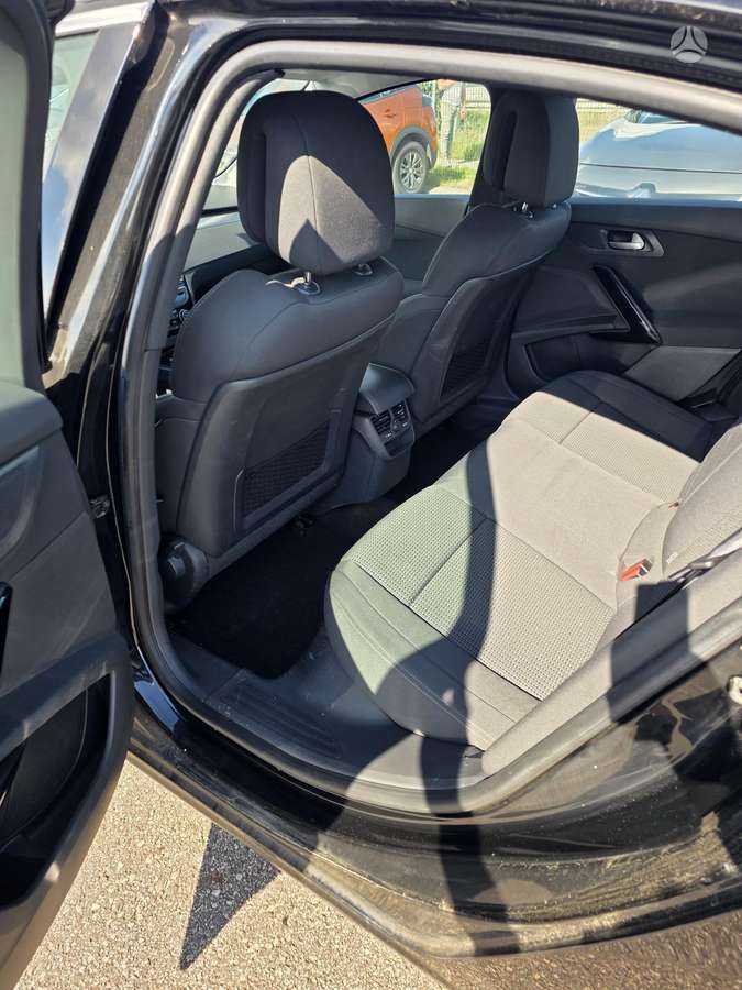 Peugeot 508 - 8