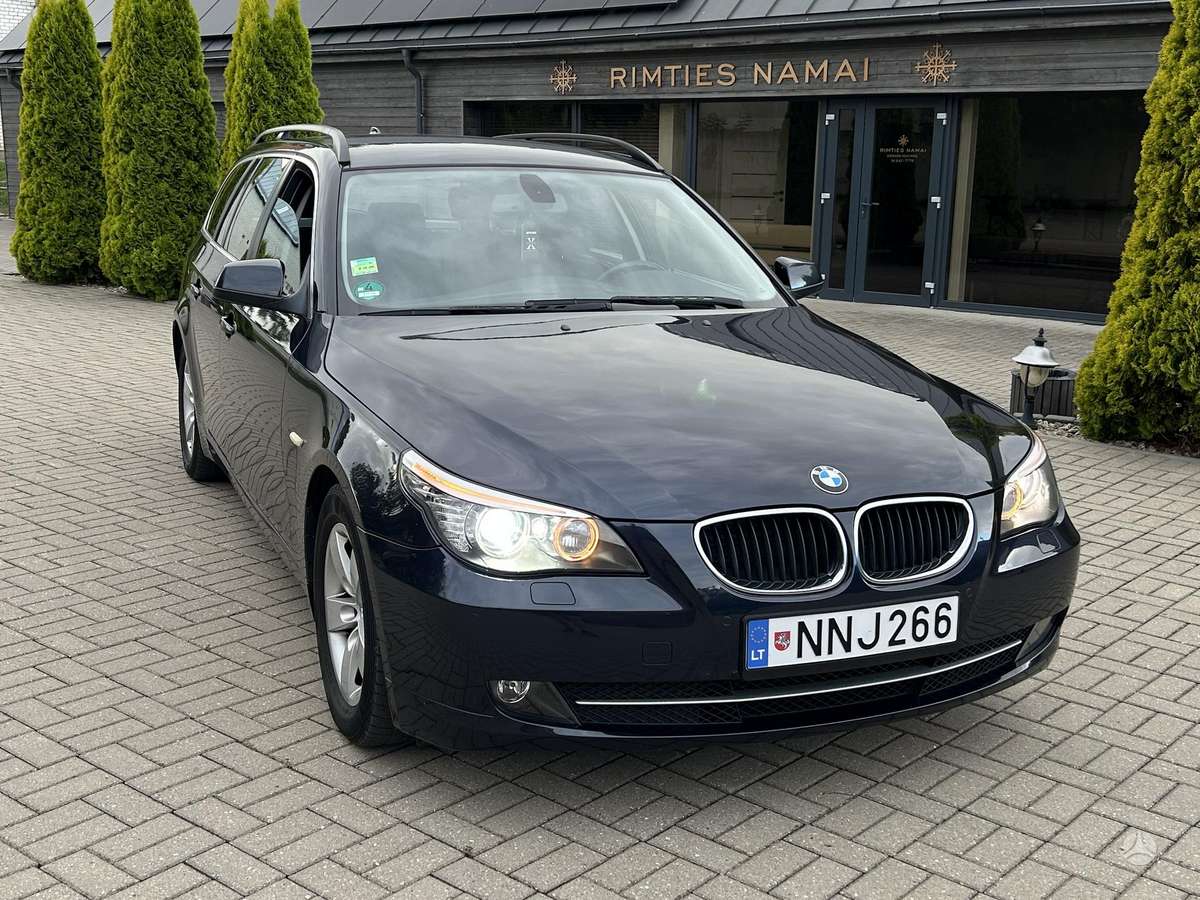 BMW 520, Универсал
