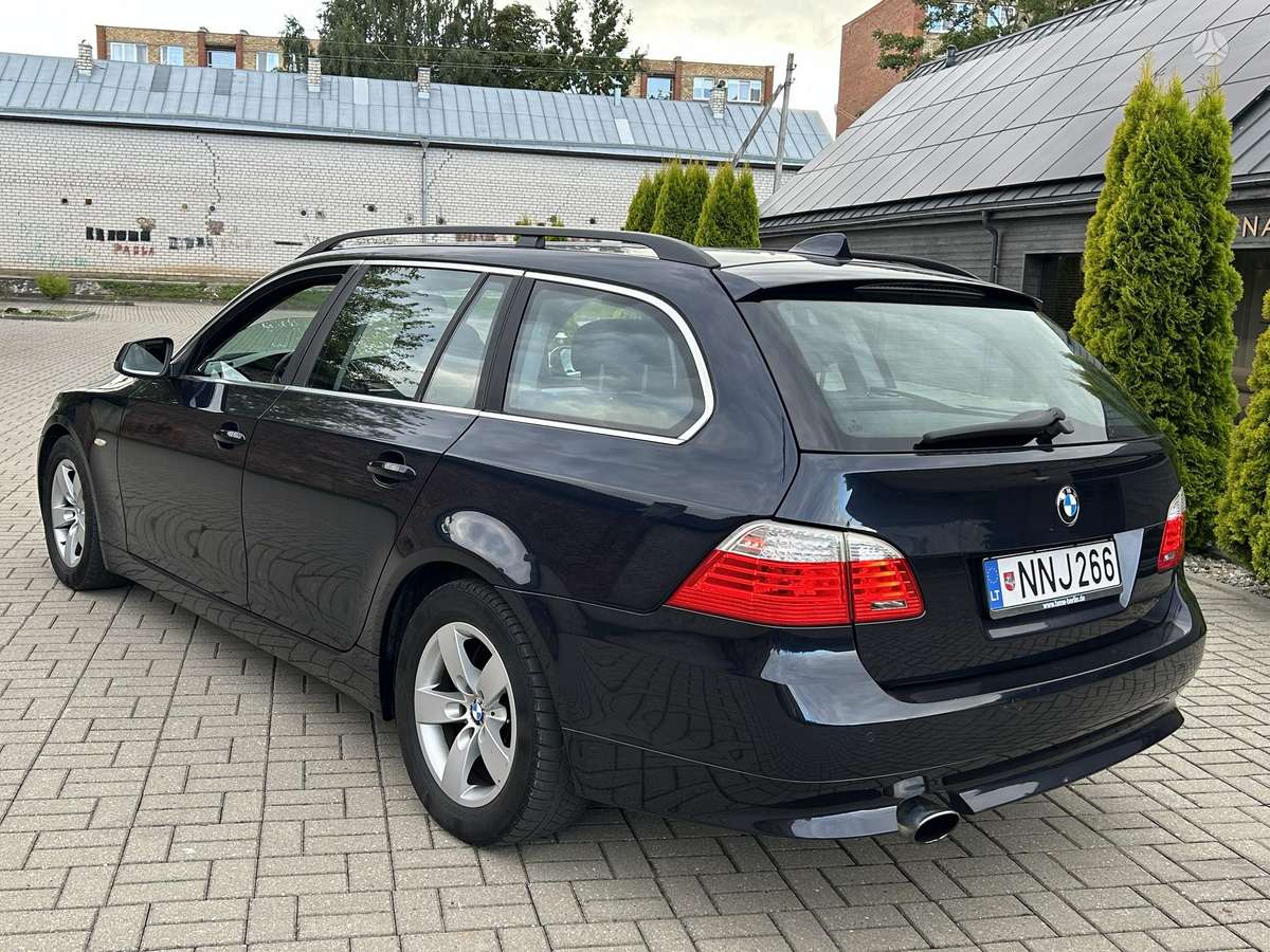 BMW 520, Универсал