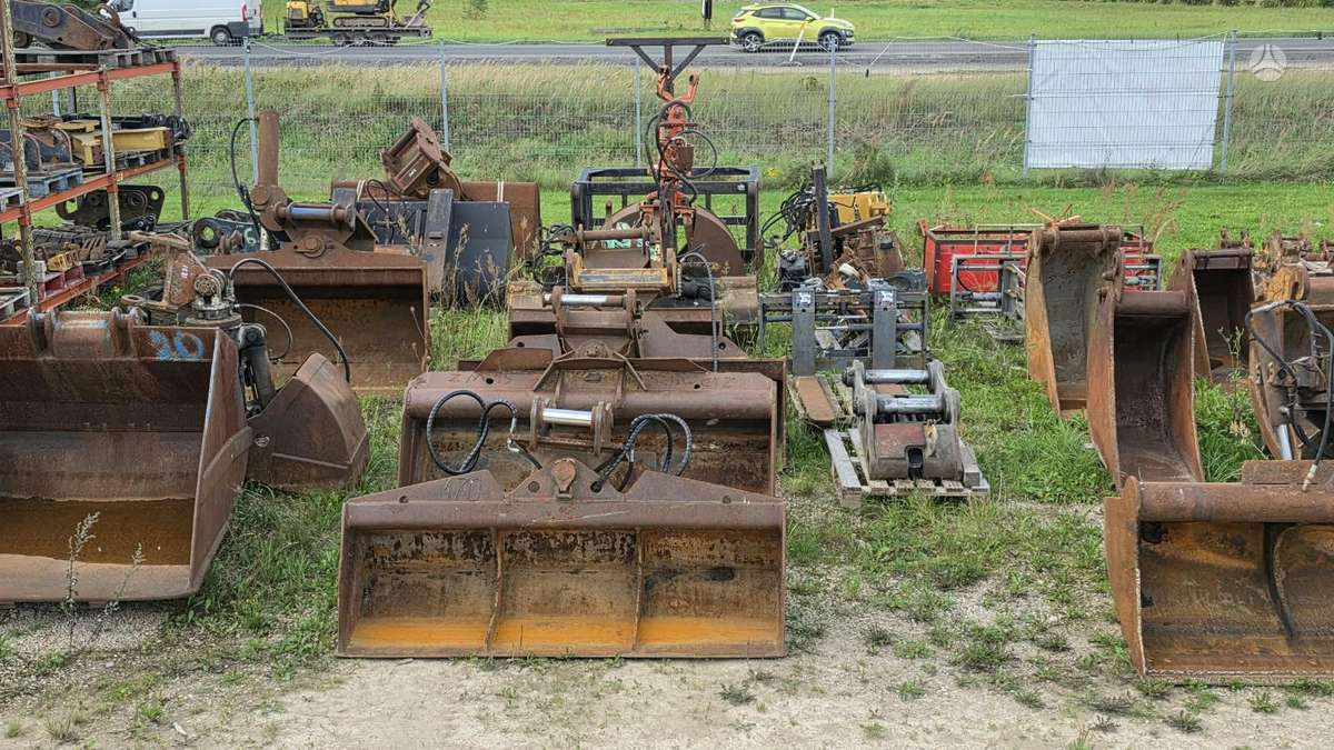 Caterpillar Buckets, excavator