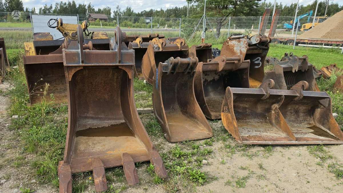 Caterpillar Buckets, excavator