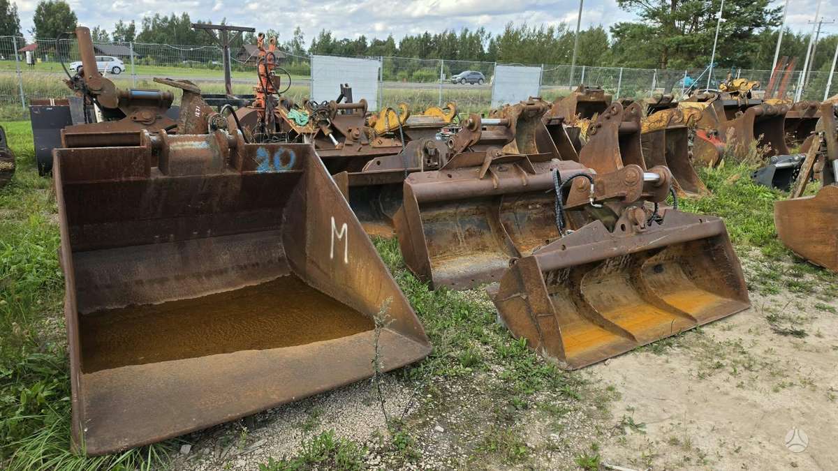 Caterpillar Buckets, excavator