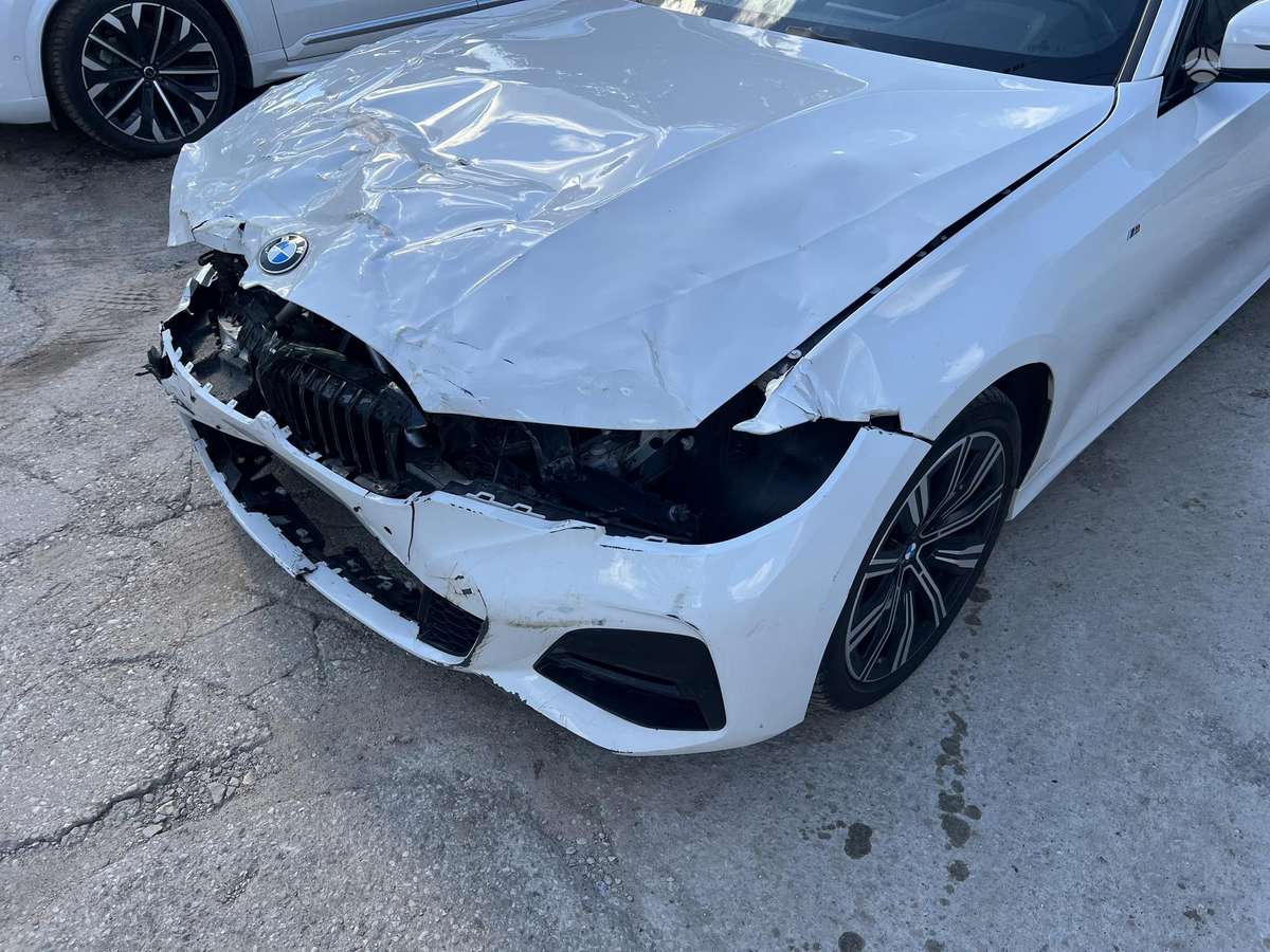 BMW 320, 2.0 l., Седан