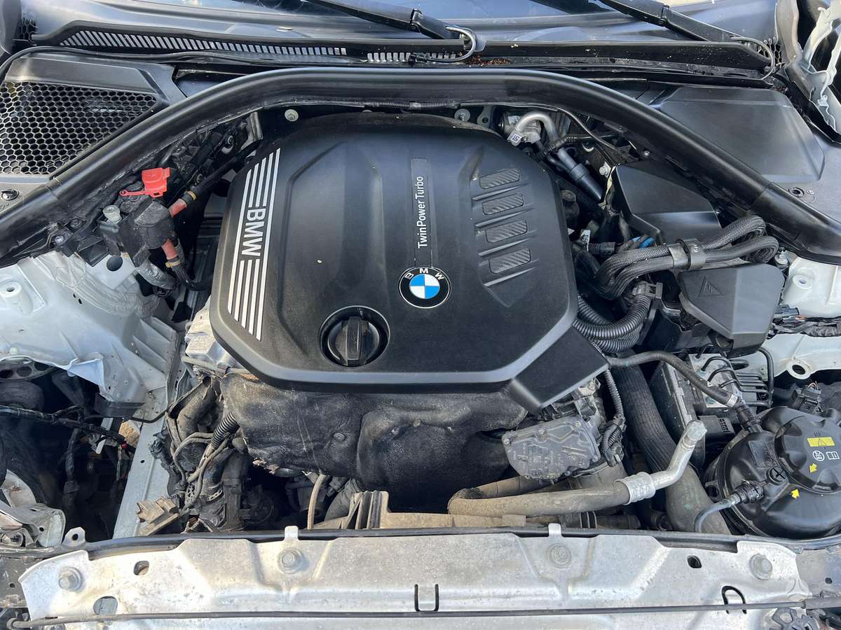 BMW 320, 2.0 l., Седан