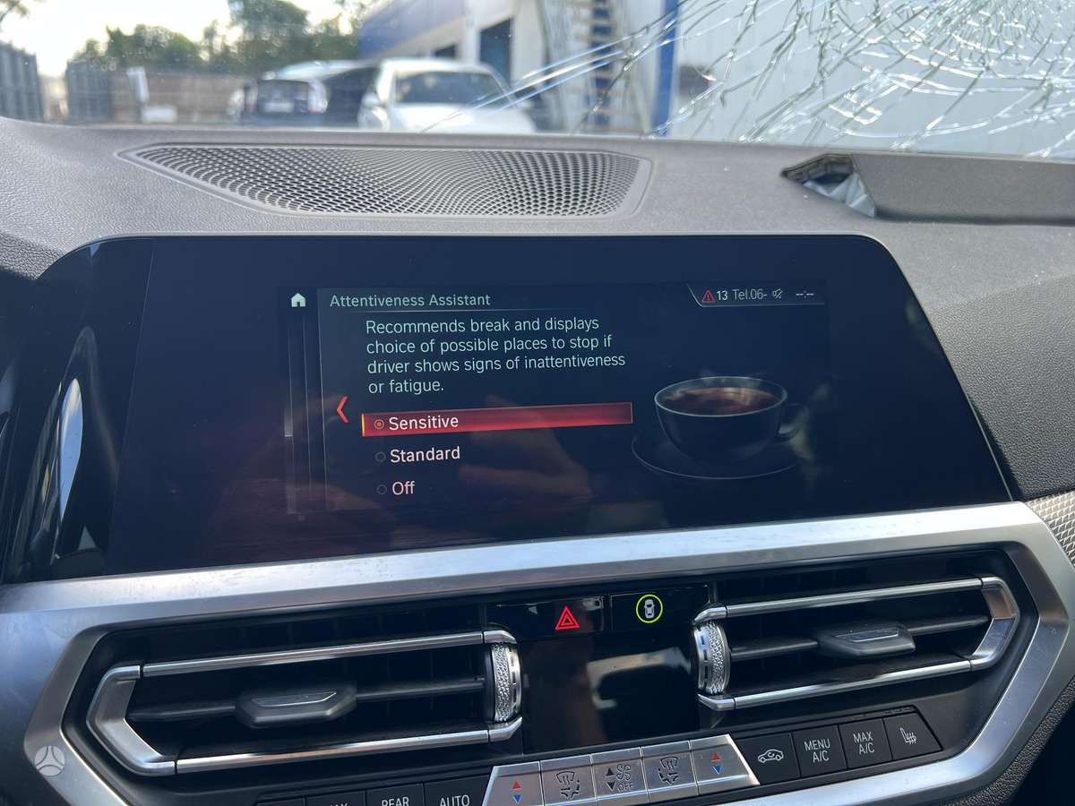 BMW 320, 2.0 l., Седан
