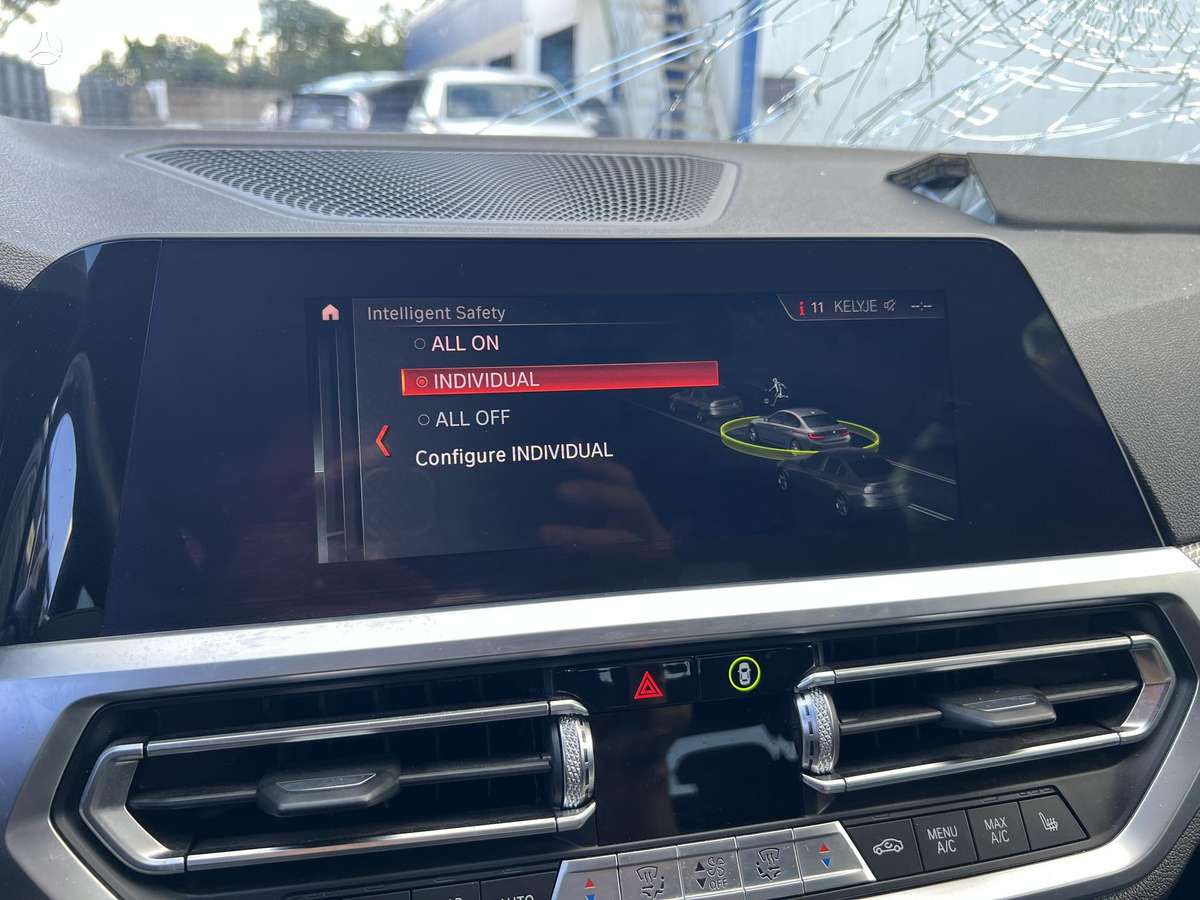 BMW 320, 2.0 l., Седан