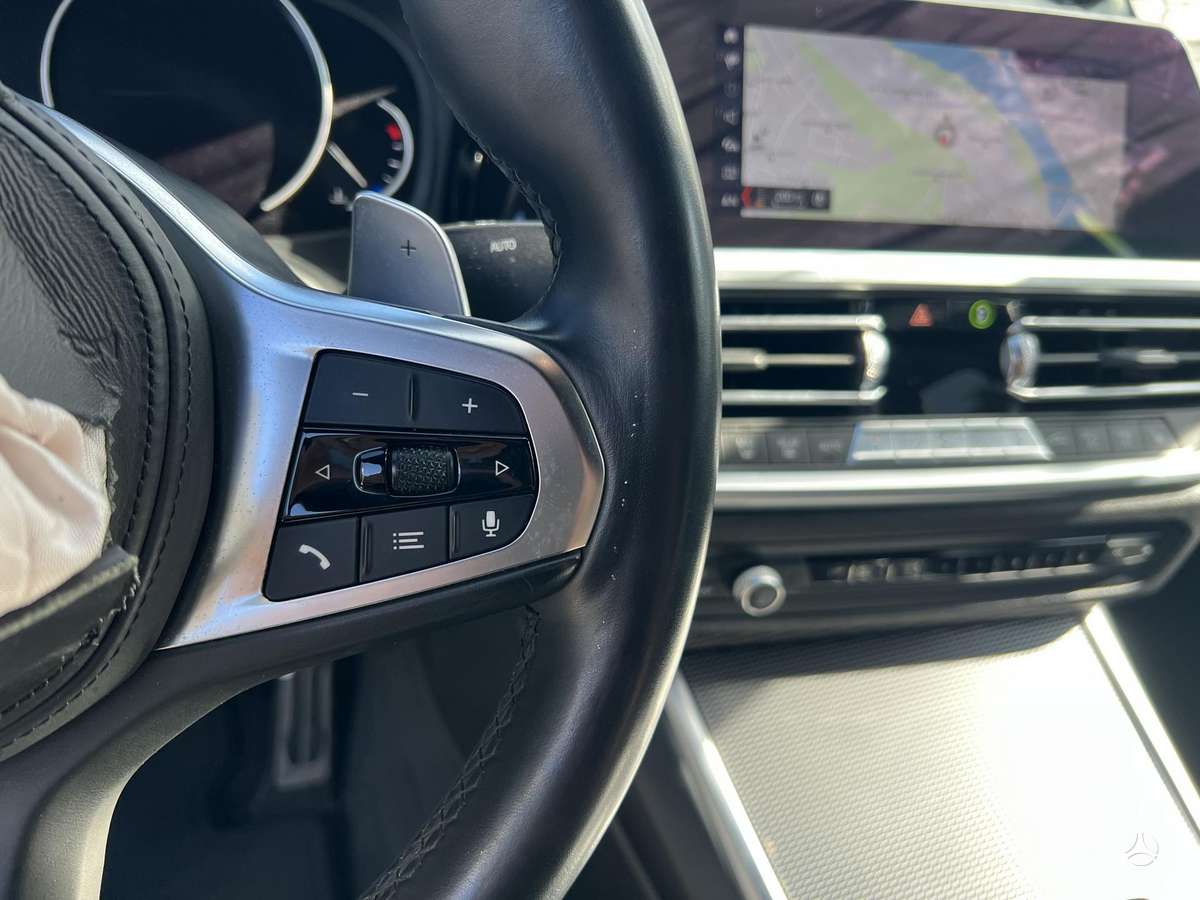 BMW 320, 2.0 l., Седан