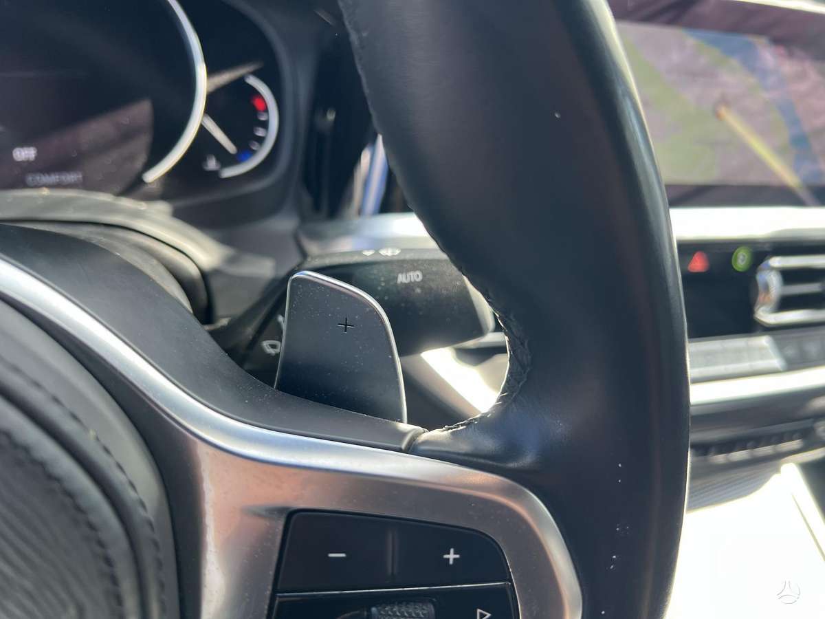 BMW 320, 2.0 l., Седан