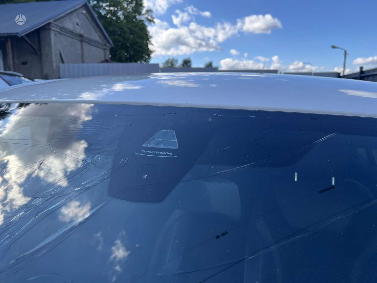BMW 320, 2.0 l., Седан