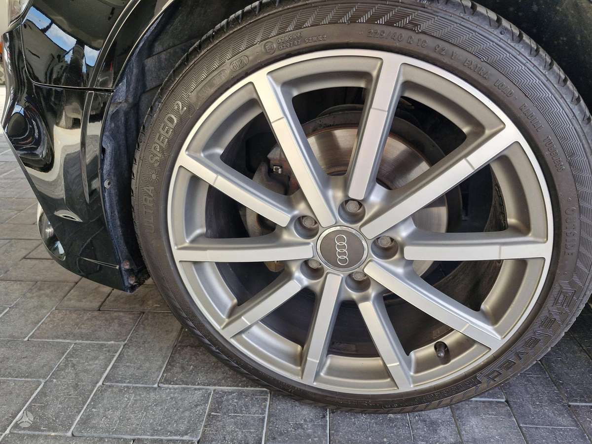 Audi A3, 2.0 l., sedanas