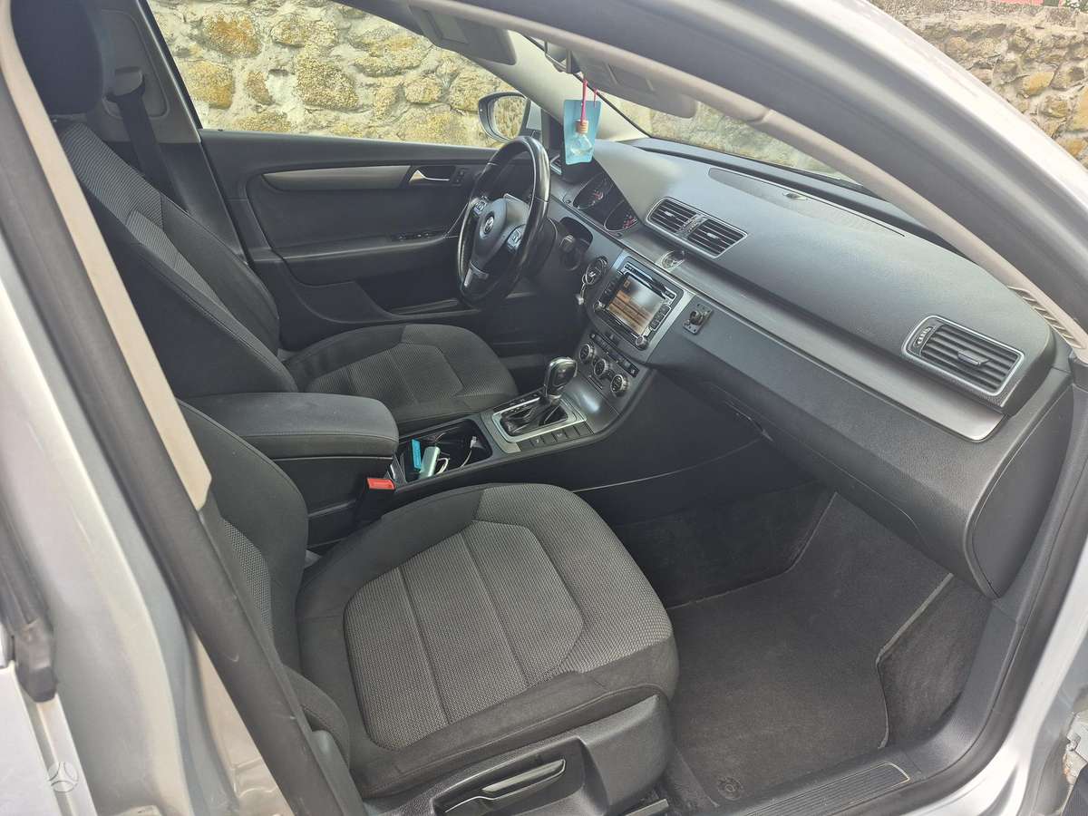 Volkswagen Passat, 2.0 l., Универсал