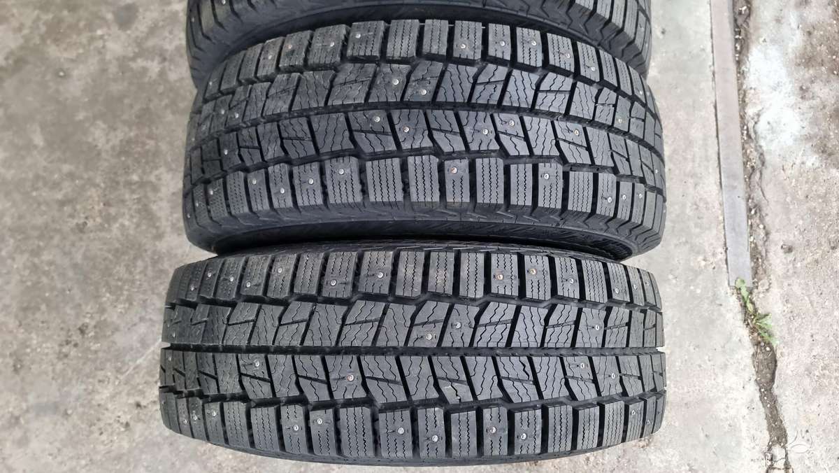 Continental Van Contact Ice, winter 215/65 R16