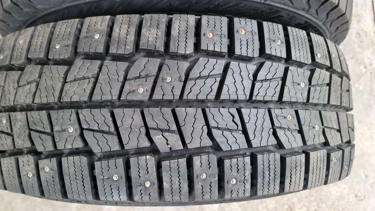 Continental Van Contact Ice, winter 215/65 R16