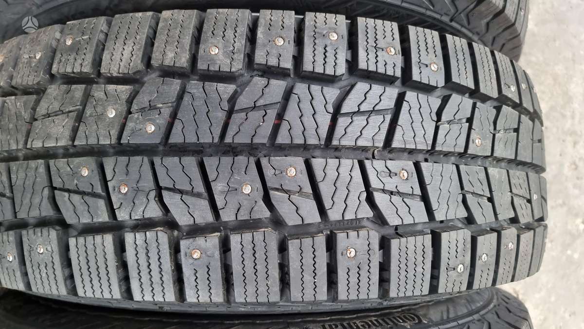 Continental Van Contact Ice, winter 215/65 R16