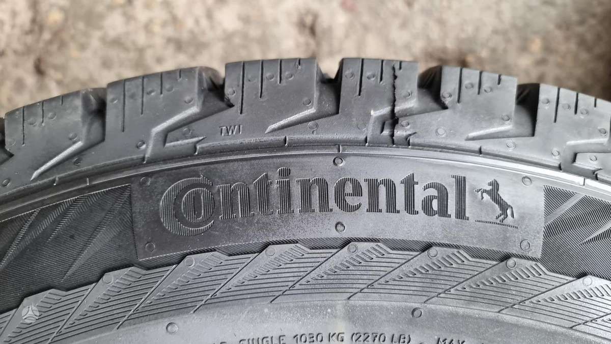 Continental Van Contact Ice, winter 215/65 R16