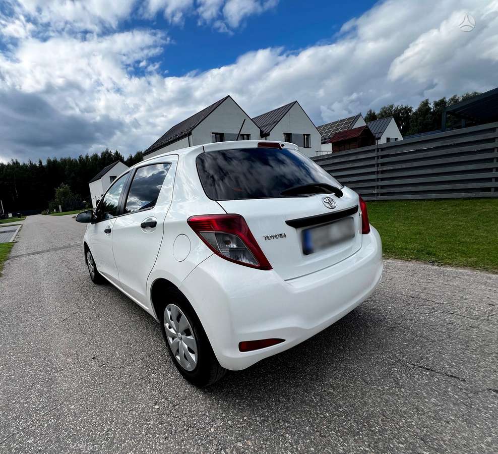 Toyota Yaris - 3