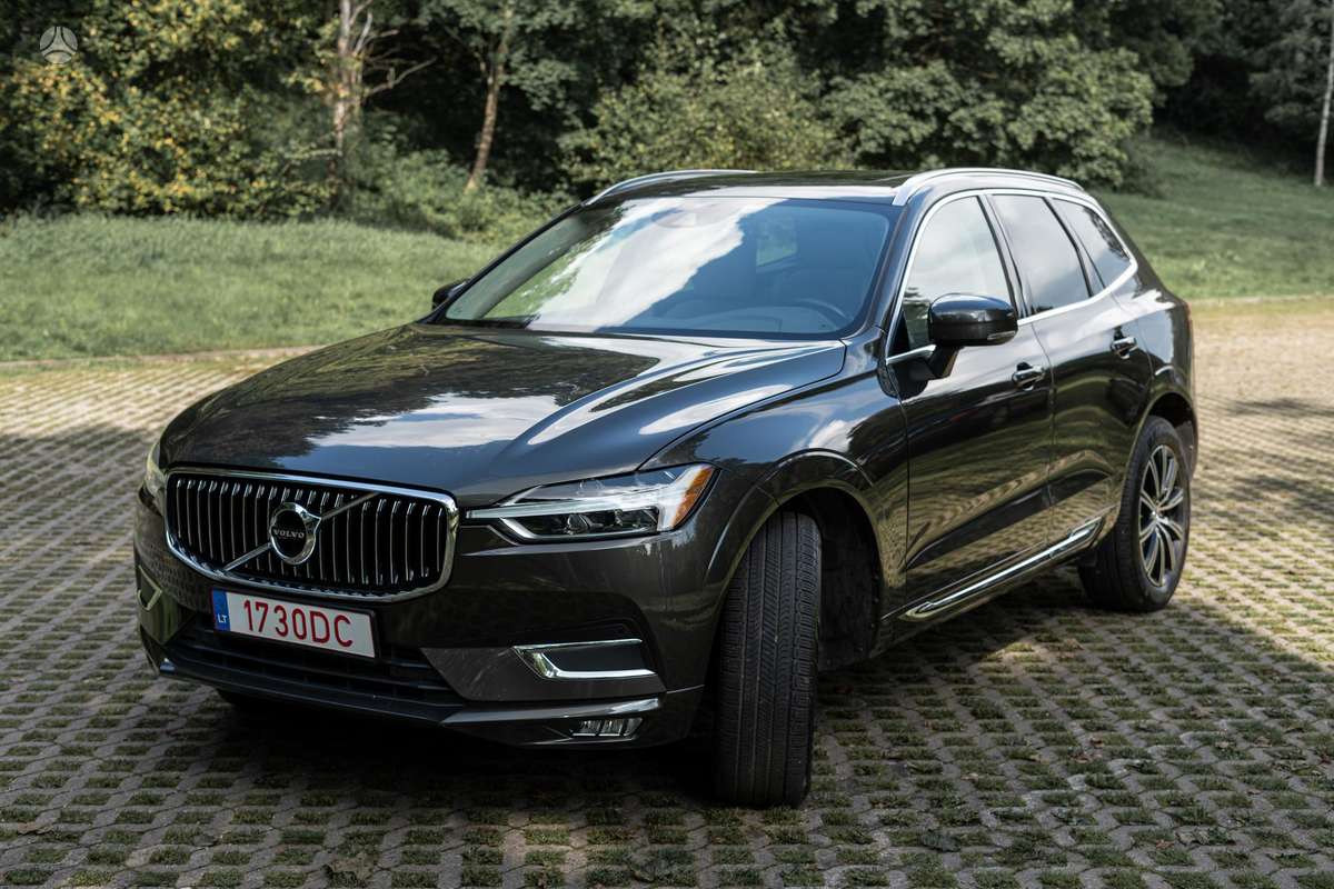 Volvo XC60, off-road / crossover